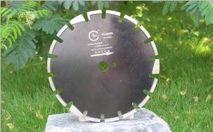 金剛石鋸片中高檔次質量在市場發展遠景解析 金剛石鋸片中高檔次質量在市場發展遠景解析