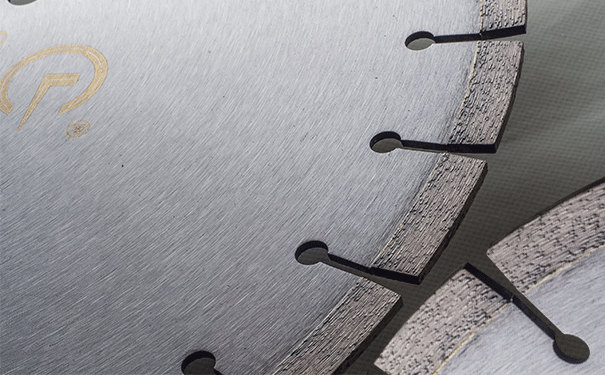 切割片出現破裂現象的原因及解決方案 切割片出現破裂現象的原因及解決方案